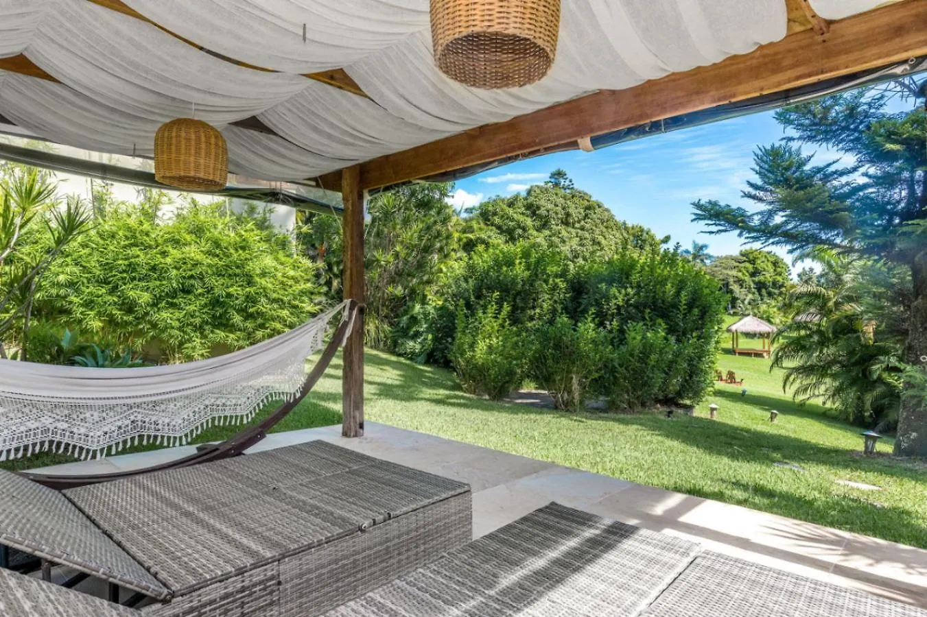 Cape Byron Suite 2, 3 With Private Lounge Byron Bay
